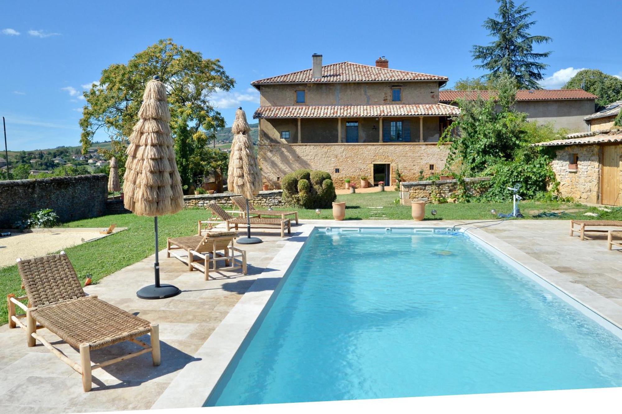 Le Clos Zelie Pouilly-le-Monial 外观 照片