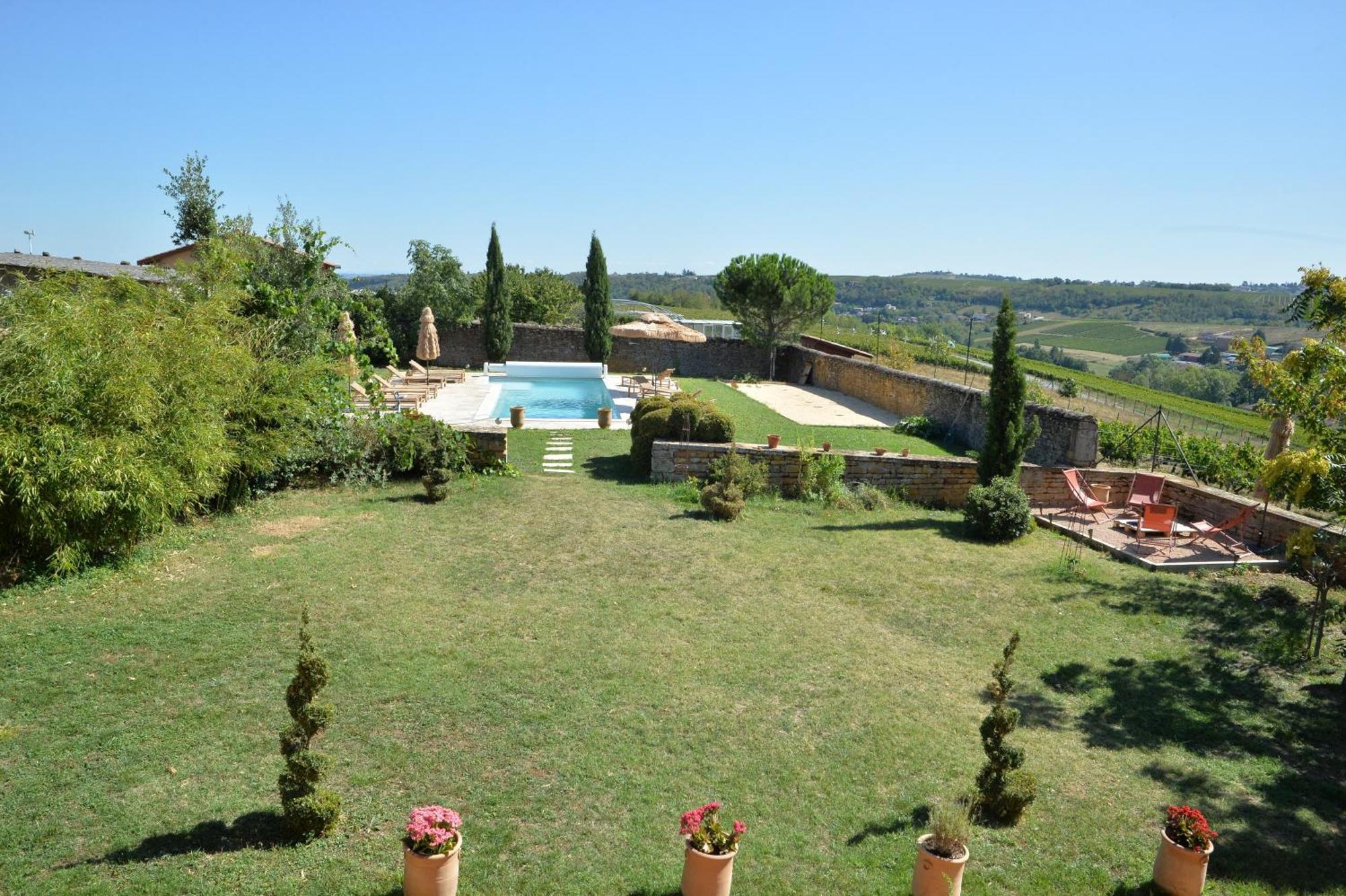 Le Clos Zelie Pouilly-le-Monial 外观 照片